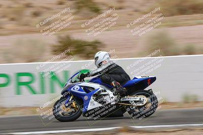 media/Jun-04-2022-WERA (Sat) [[b852bbbd55]]/Race 9 LW Twins Superbike V6 LW D Superstock/